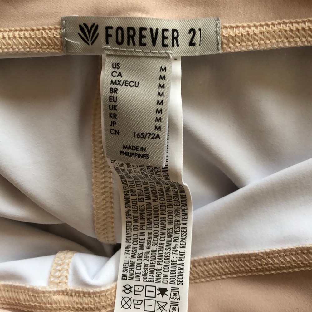 Forever 21 - Picture 3 of 3